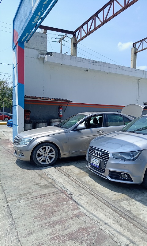 RM100